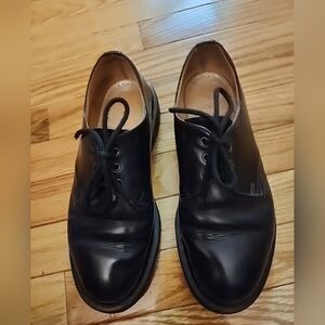 Dr Martens Shoes